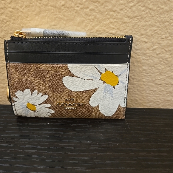 Coach  Mini Skinny ID Case In Signature Canvas With Floral Print - Picture 6 of 13